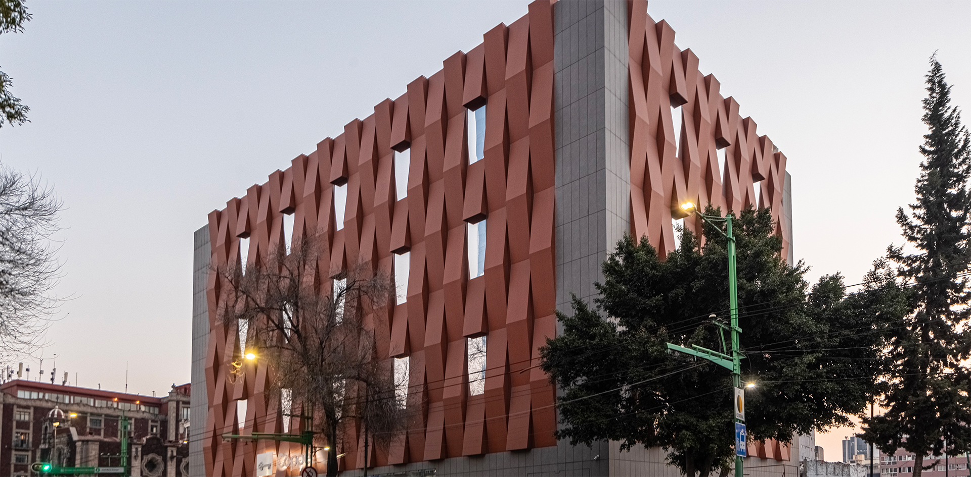 sucursal-coppel-mexico-panel-corten