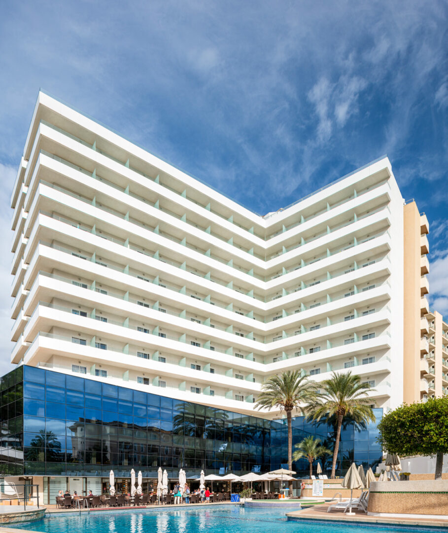 hotel-mallorca-panel-composite-stacbond